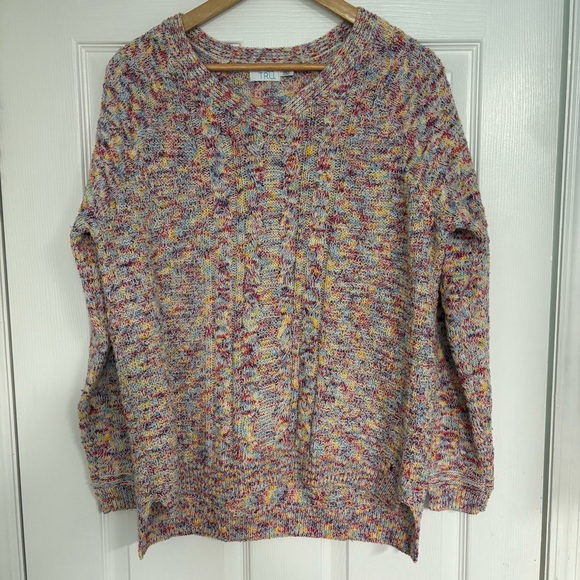 Time and Tru Sweaters - Time And Tru Multi‎ Color Sweater Size XL